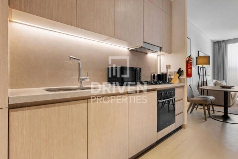 Apartment in Vida Residences Dubai Mall, Downtown Dubai (Downtown Burj Dubai), Dubai 1 bedroom, 70.61 sq.m. № 128177 - photo 11