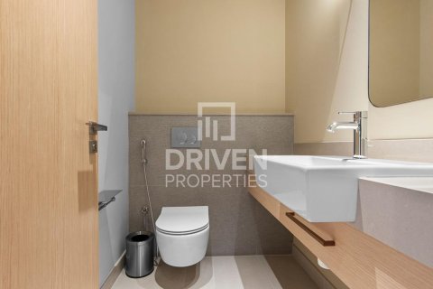 Apartment in Vida Residences Dubai Mall, Downtown Dubai (Downtown Burj Dubai), Dubai 1 bedroom, 70.61 sq.m. № 128177 - photo 15