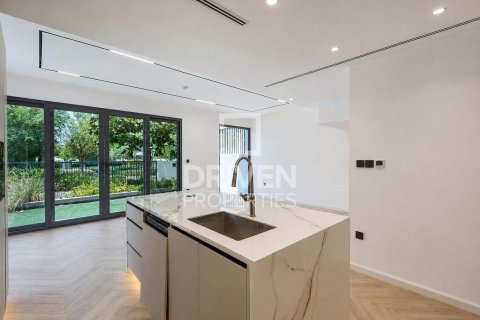 Villa in Aura, Tilal Al Ghaf, Dubai 5 bedrooms, 270.72 sq.m. № 138524 - photo 23