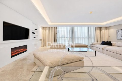 Apartamento en Business Bay, Dubai, 1 dormitorio, 104.24 m², № 138523 - foto 3