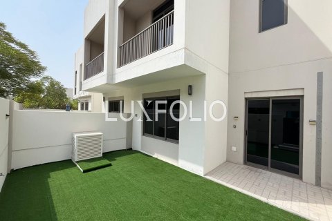 Townhouse in Town Square, Dubai 3 bedrooms, 188 sq.m. № 46433