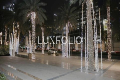 Снять в аренду квартиру в BLVD Crescent, Даунтаун Дубай (Даунтаун Бурдж Дубай), Дубай: 1 спальня, 84м², № 46435 - фото 8