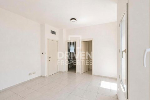 Villa in Springs 2, The Springs, Dubai 2 bedrooms, 241.27 sq.m. № 142801 - photo 11