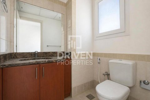 Villa in Springs 2, The Springs, Dubai 2 bedrooms, 241.27 sq.m. № 142801 - photo 17