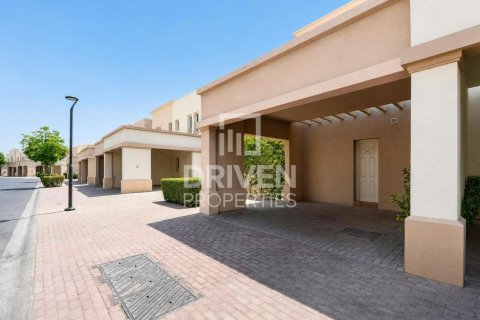 Villa in Springs 2, The Springs, Dubai 2 bedrooms, 241.27 sq.m. № 142801 - photo 21