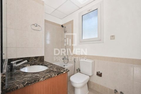 Villa in Springs 2, The Springs, Dubai 2 bedrooms, 241.27 sq.m. № 142801 - photo 19