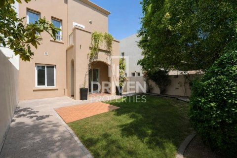 Villa in Springs 2, The Springs, Dubai 2 bedrooms, 241.27 sq.m. № 142801 - photo 27
