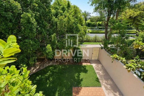 Villa in Springs 2, The Springs, Dubai 2 bedrooms, 241.27 sq.m. № 142801 - photo 25