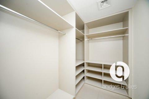 Villa en Dubai Hills Estate, Dubai, 3 dormitorios, 209 m², № 137429 - foto 14