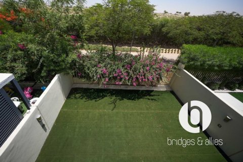 Villa en Dubai Hills Estate, Dubai, 3 dormitorios, 209 m², № 137429 - foto 8