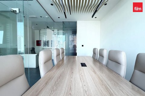 Bureau à Business Bay, Dubai, 92.2 m², № 137442 - photo 5