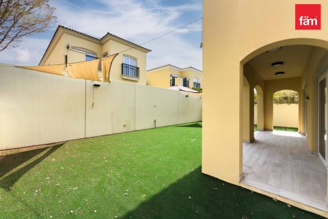Villa in Dubai 3 bedrooms, 325 sq.m. № 137820 - photo 14