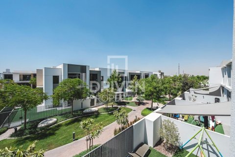 Maison de ville à Ruba, Arabian Ranches 3, Dubai, 4 chambres, 251.86 m², № 135544