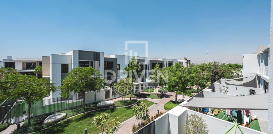 Maison de ville à Ruba, Arabian Ranches 3, Dubai, 4 chambres, 251.86 m², № 135544