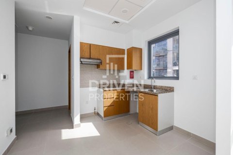 Apartment in Bellevue Towers, Downtown Dubai (Downtown Burj Dubai), Dubai 2 bedrooms, 119.19 sq.m. № 128576 - photo 2
