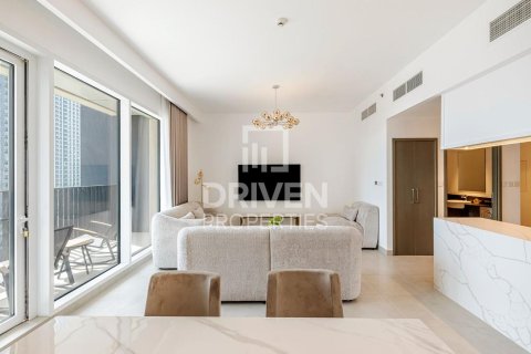 Снять в аренду квартиру в Creek Horizon, Dubai Creek Harbour (The Lagoons), Дубай: 3 спальни, 151.15м², № 129319 - фото 2