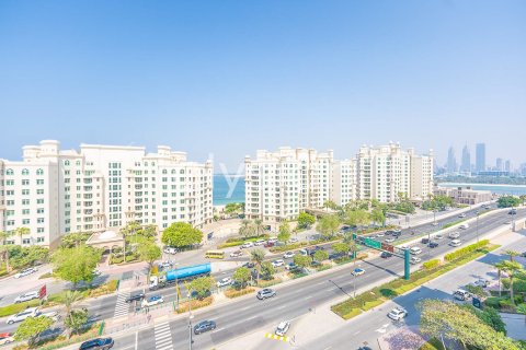 Снять в аренду квартиру в Shoreline Apartments, Пальма Джумейра, Дубай: 3 спальни, 203м², № 38100 - фото 14
