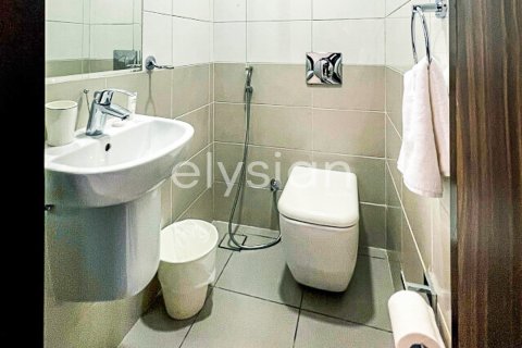 Снять в аренду квартиру в Azure Residences, Пальма Джумейра, Дубай: 1 спальня, 106м², № 38108 - фото 2