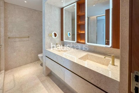 Снять в аренду квартиру в Пальме Джумейре, Дубай: 2 спальни, 126м², № 45014 - фото 11