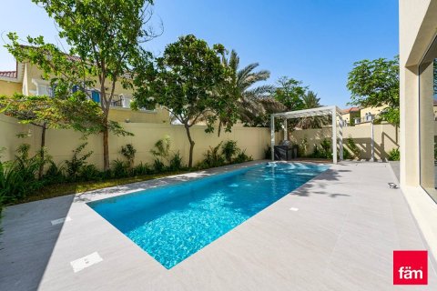Villa à Jumeirah Park, Dubai, 3 chambres, 537.6 m², № 110576 - photo 12
