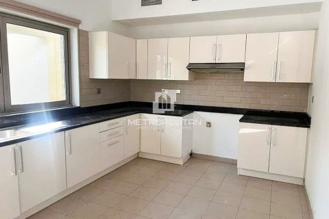 Adosado en Meydan, Dubai, 3 dormitorios, 235 m², № 73902