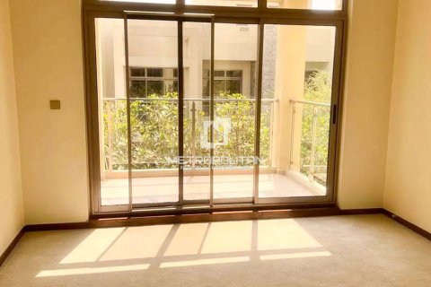Adosado en Meydan, Dubai, 3 dormitorios, 235 m², № 73902 - foto 9