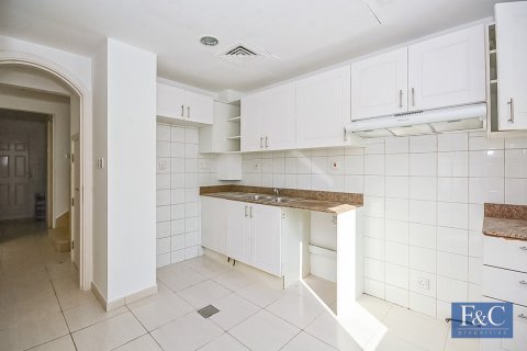 Adosado en Springs 15, The Springs, Dubai, 2 dormitorios, 263 m², № 103833 - foto 13