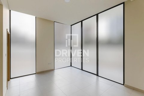 Villa in Dubai Hills Estate, Dubai 5 bedrooms, 649.02 sq.m. № 128079 - photo 17