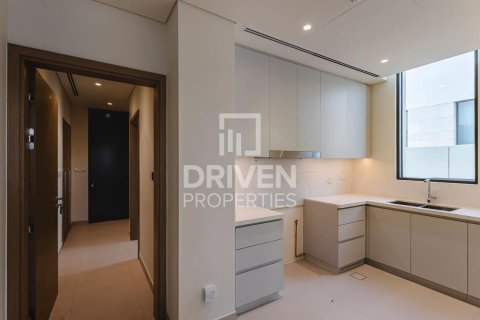 Villa in Dubai Hills Estate, Dubai 5 bedrooms, 649.02 sq.m. № 128079 - photo 8