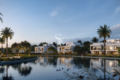 Villa in Dubai 5 bedrooms, 1082 sq.m. № 68450 - photo 9