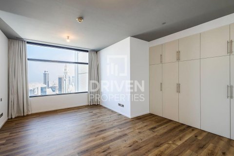 Снять в аренду квартиру в DIFC, Дубай: 2 спальни, 170.57м², № 128246 - фото 7