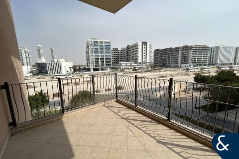 Apartment in Motor City, Dubai 3 bedrooms, 198 sq.m. № 75139 - photo 7