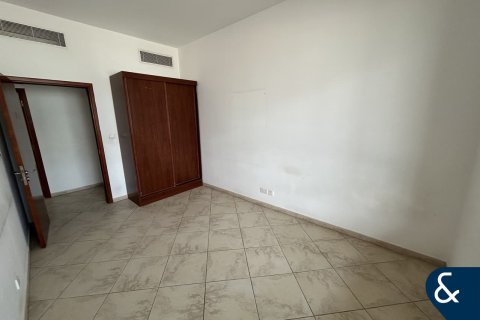 Apartment in Motor City, Dubai 3 bedrooms, 198 sq.m. № 75139 - photo 13