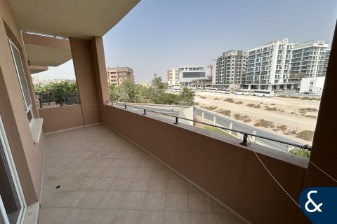 Apartment in Motor City, Dubai 3 bedrooms, 198 sq.m. № 75139 - photo 11