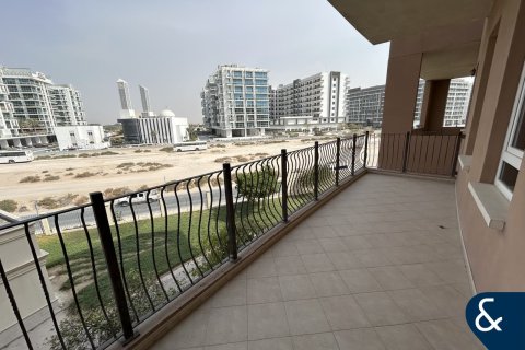 Apartment in Motor City, Dubai 3 bedrooms, 198 sq.m. № 75139 - photo 17