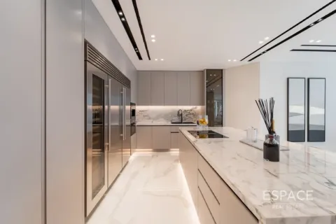 Villa en Palm Jumeirah, Dubai, 5 dormitorios, 492 m², № 71179 - foto 6
