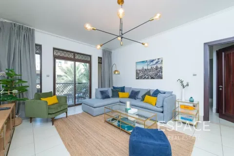 Apartment in Downtown Dubai (Downtown Burj Dubai), Dubai 2 bedrooms, 126 sq.m. № 61831