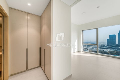 Appartement à Opera District, Downtown Dubai (Downtown Burj Dubai), Dubai, 2 chambres, 105 m², № 73545 - photo 14
