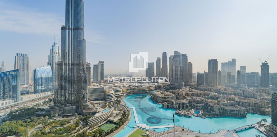 Appartement à Opera District, Downtown Dubai (Downtown Burj Dubai), Dubai, 2 chambres, 105 m², № 73545