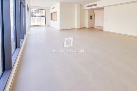 Townhouse in The Pulse, Dubai South (Dubai World Central), Dubai 5 bedrooms, 631 sq.m. № 73015 - photo 2