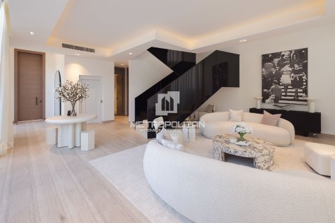 Townhouse in Al Barari, Dubai 4 bedrooms, 459 sq.m. № 73007 - photo 5