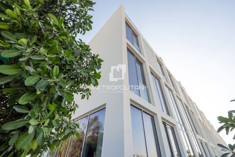Townhouse in Al Barari, Dubai 4 bedrooms, 459 sq.m. № 73007 - photo 14