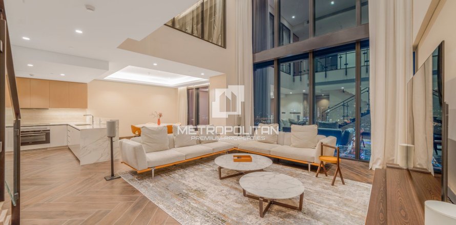 Apartment in Zabeel, Dubai 2 bedrooms, 187 sq.m. № 5224
