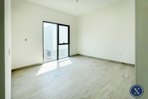 Снять в аренду виллу в Murooj Al Furjan, Al Furjan, Дубай: 5 спален, 425м², № 46340 - фото 11