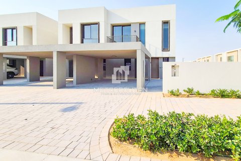 Вилла в The Valley, Дубай, 4 спальни, 212м², № 74162