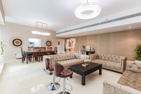 Duplex in Dubai Marina, Dubai 4 bedrooms, 444 sq.m. № 74173