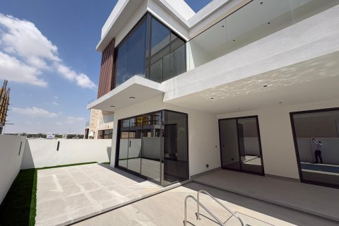 Villa en Dubai South (Dubai World Central), Dubai, 5 dormitorios, 618 m², № 101215