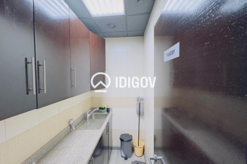 Office in Business Bay, Dubai 90 sq.m. № 100409 - photo 10