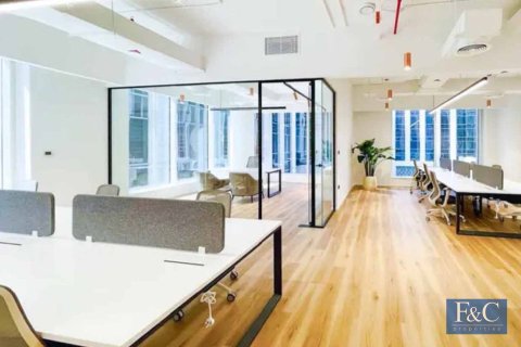 Bureau à Sheikh Zayed Road, Dubai, 175 m², № 103766 - photo 4