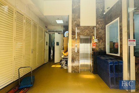 Warehouse in Al Quoz Industrial Area, Al Quoz, Dubai 818 sq.m. № 103767 - photo 4